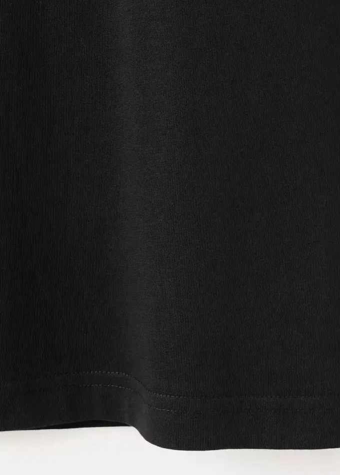 T-shirt slim fit à col en V 100 % coton
