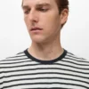 T-shirt slim fit en lin à rayures