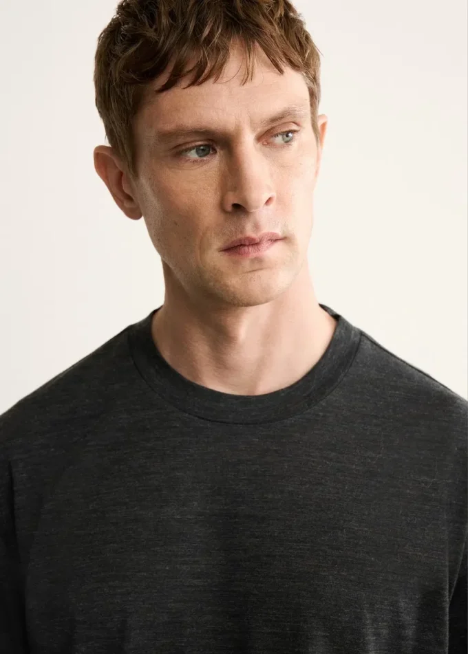 T-shirt slim fit en mélange de laine