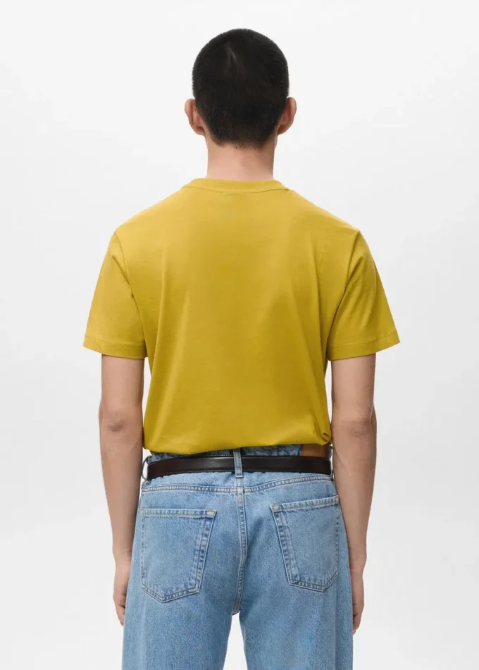T-shirt slim à manches courtes
