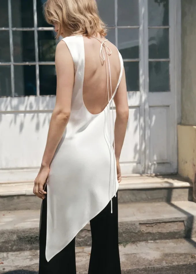 Top asymétrique en satin