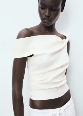 Top asymétrique sans bretelles