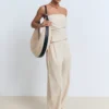 Top asymétrique sans bretelles