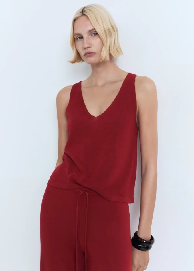 Top en maille à col en V
