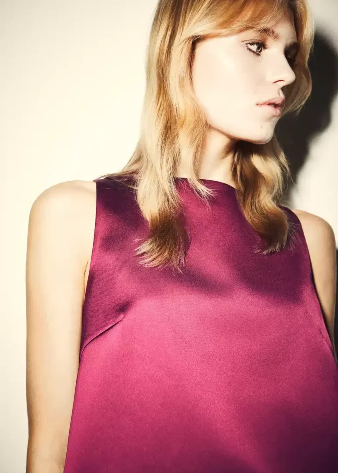 Top en satin avec nœuds