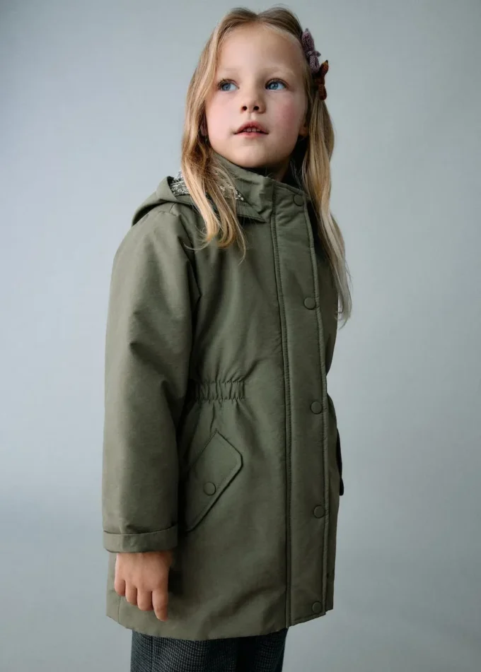 Trench à capuche