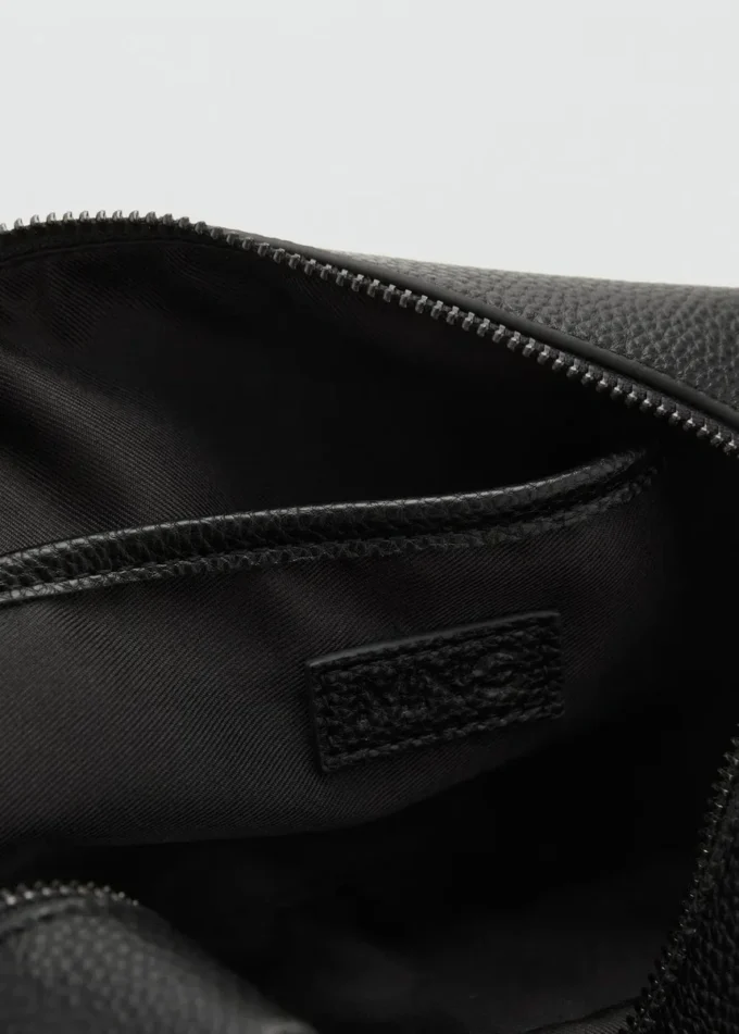 Trousse de toilette à bandoulière contrastée