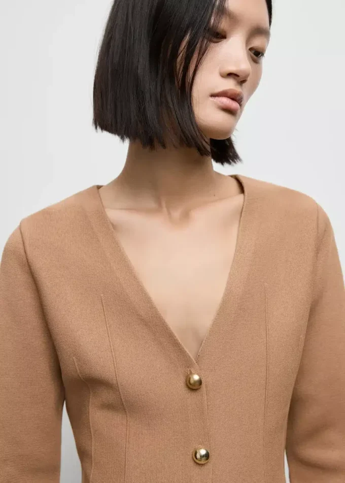 Veste ajustée en maille avec boutons
