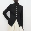 Veste à col montant et boutons bijoux