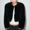 Veste courte en fausse fourrure