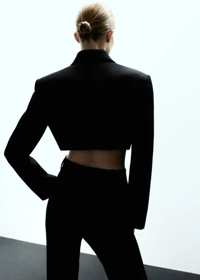 Veste de costume courte en laine
