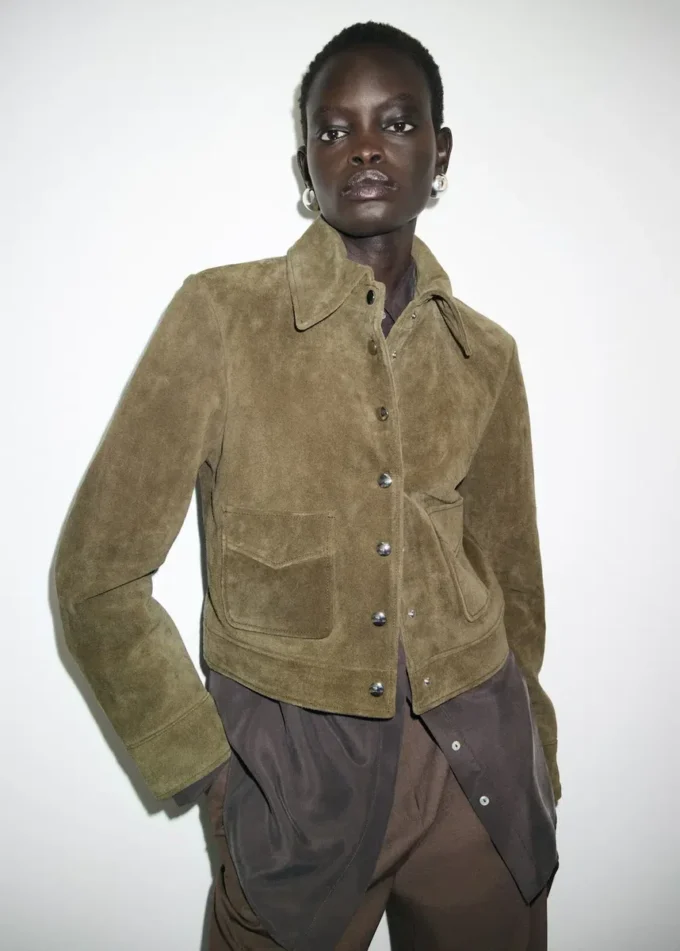 Veste en cuir suédé avec boutons