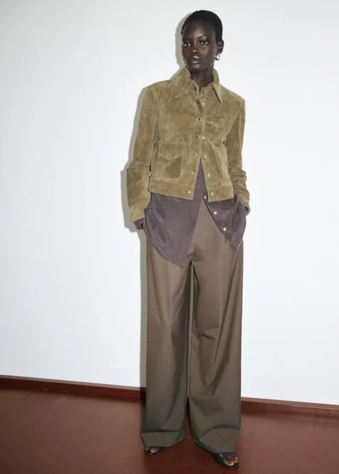 Veste en cuir suédé avec boutons