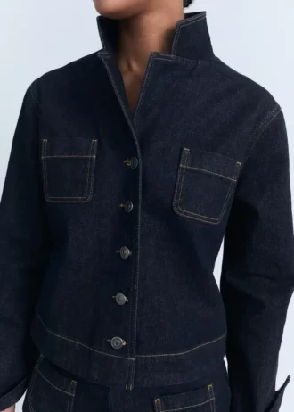 Veste en denim ajustée avec poches