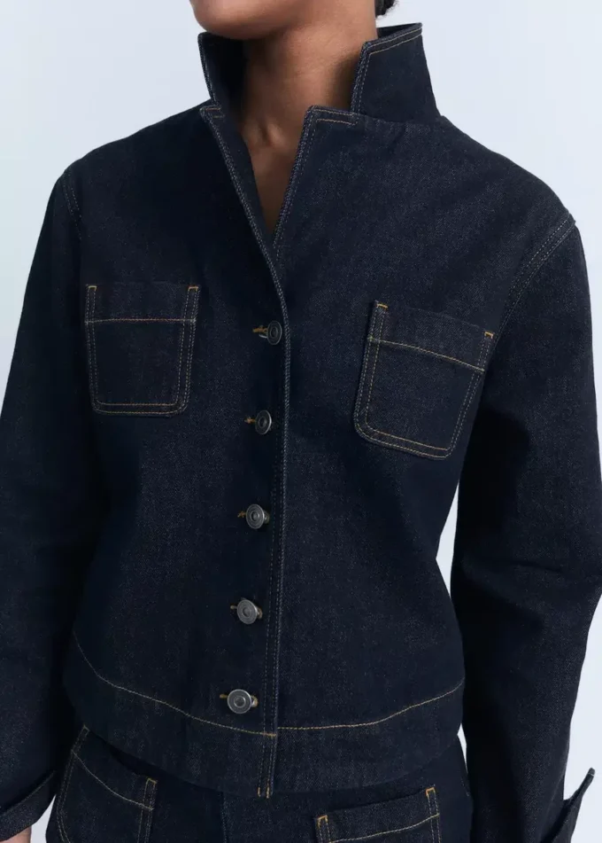 Veste en denim ajustée avec poches