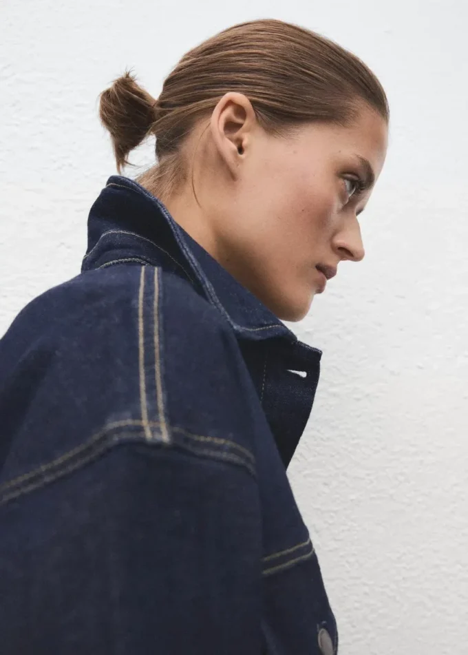 Veste en denim ajustée avec poches