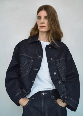 Veste en denim avec coutures décoratives