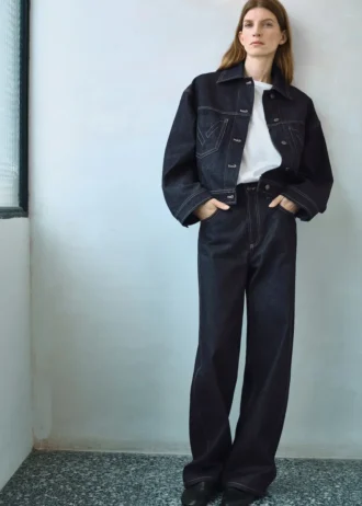 Veste en denim avec coutures décoratives