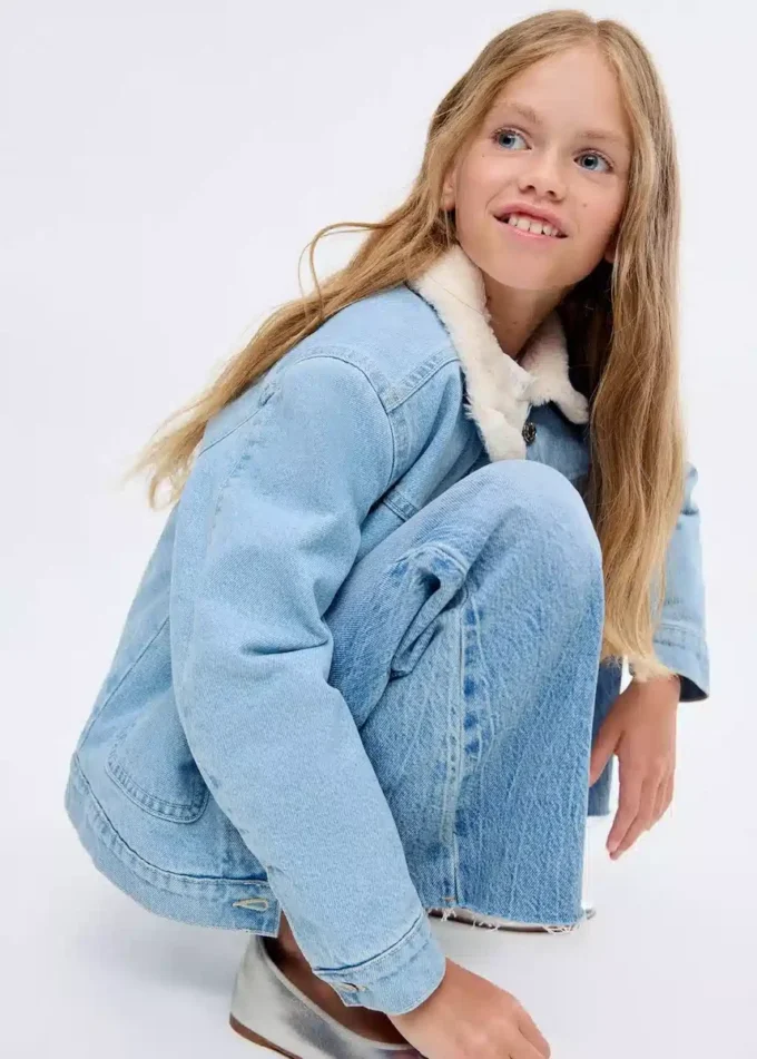 Veste en denim avec doublure en fourrure