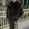 Veste en fausse fourrure avec fermeture à glissière
