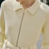 Veste en maille avec ceinture et boucle