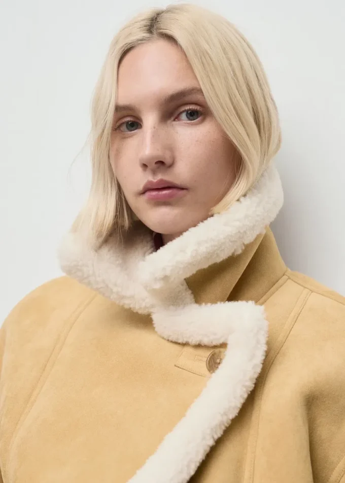 Veste en simili-suède avec col en peau lainée